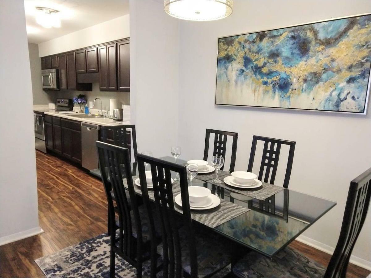 Desirable Condo In Central Ралі Екстер'єр фото
